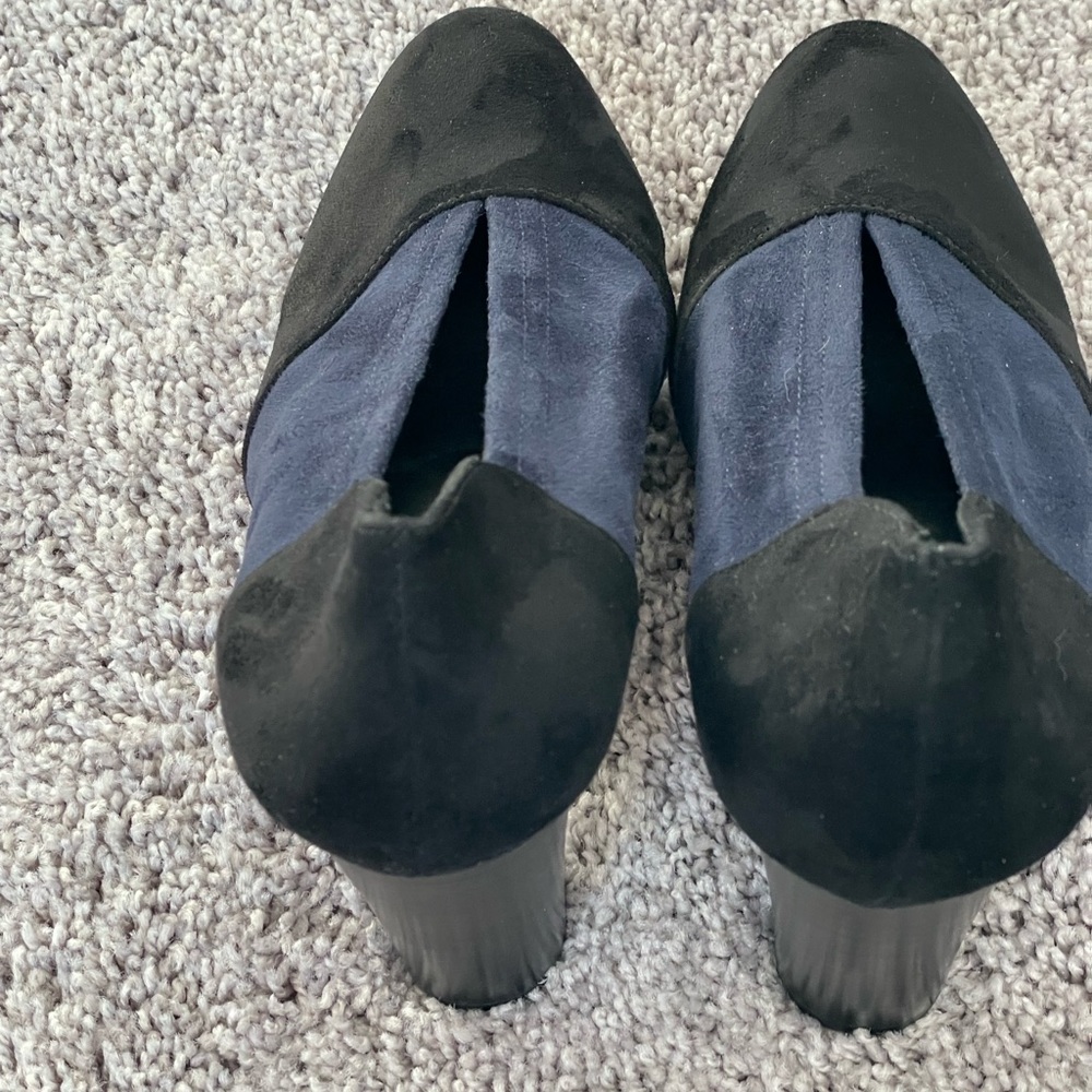 NWOT Impo Black and Blue Suede Heels - Picture 10 of 10